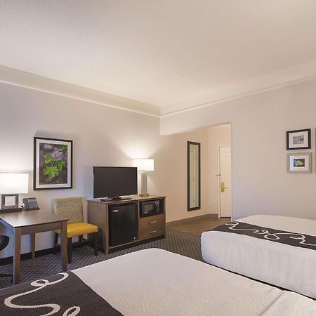 La Quinta By Wyndham Oklahoma City - Nw Expwy Eksteriør billede