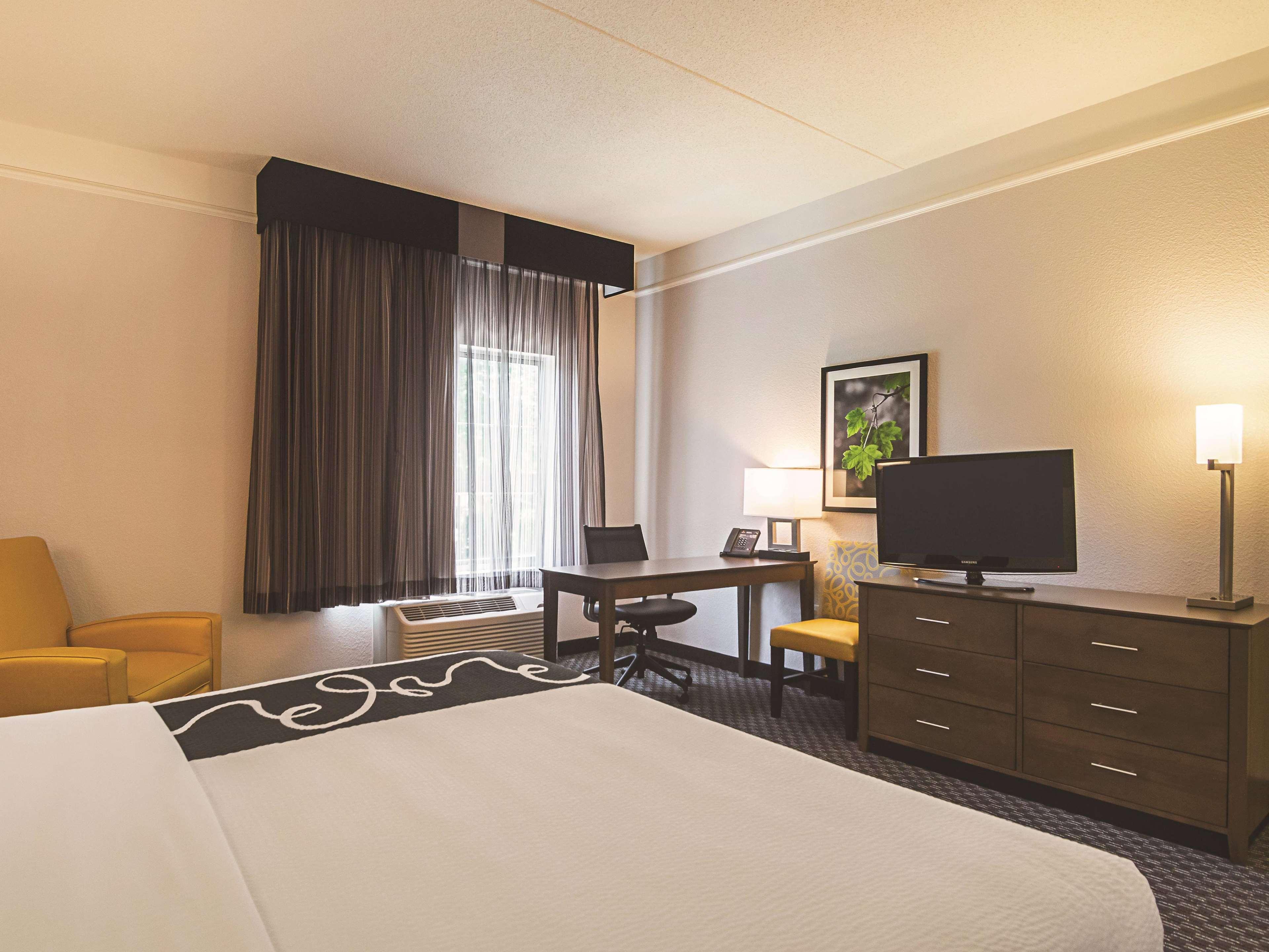 La Quinta By Wyndham Oklahoma City - Nw Expwy Eksteriør billede