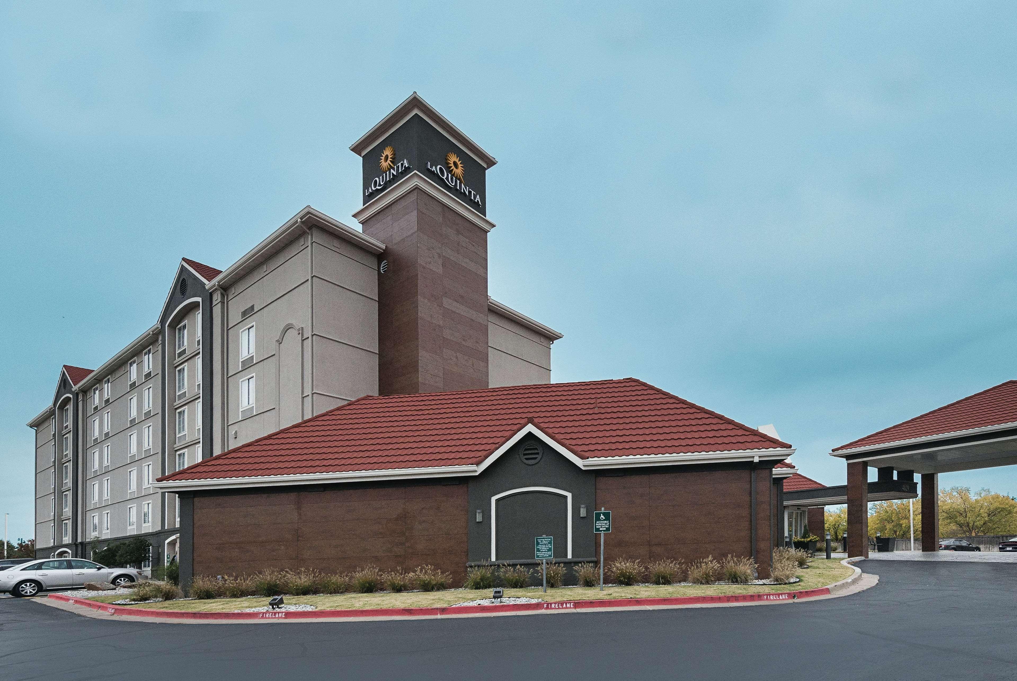 La Quinta By Wyndham Oklahoma City - Nw Expwy Eksteriør billede