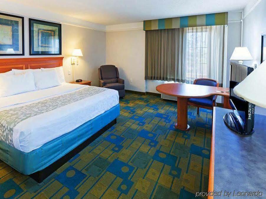 La Quinta By Wyndham Oklahoma City - Nw Expwy Eksteriør billede